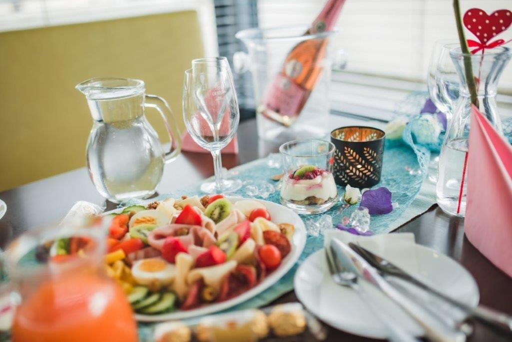 Wellness Hotel Lucia Veselí nad Lužnicí Zewnętrze zdjęcie