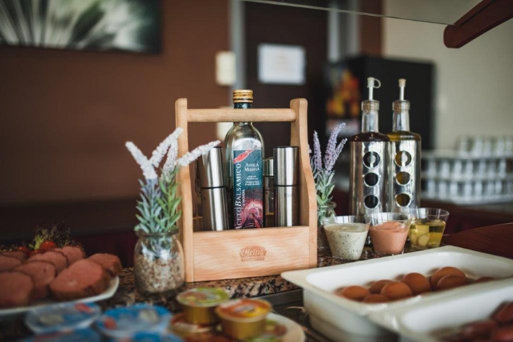 Wellness Hotel Lucia Veselí nad Lužnicí Zewnętrze zdjęcie