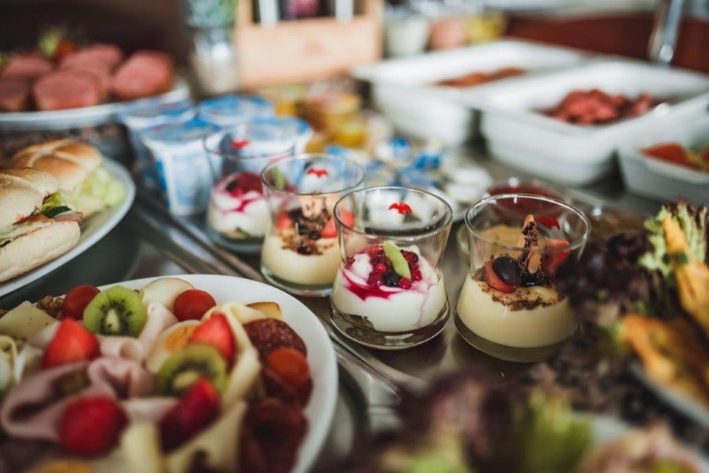 Wellness Hotel Lucia Veselí nad Lužnicí Zewnętrze zdjęcie