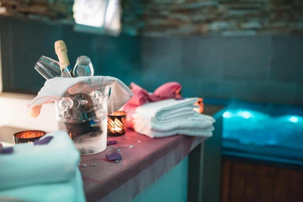 Wellness Hotel Lucia Veselí nad Lužnicí Zewnętrze zdjęcie